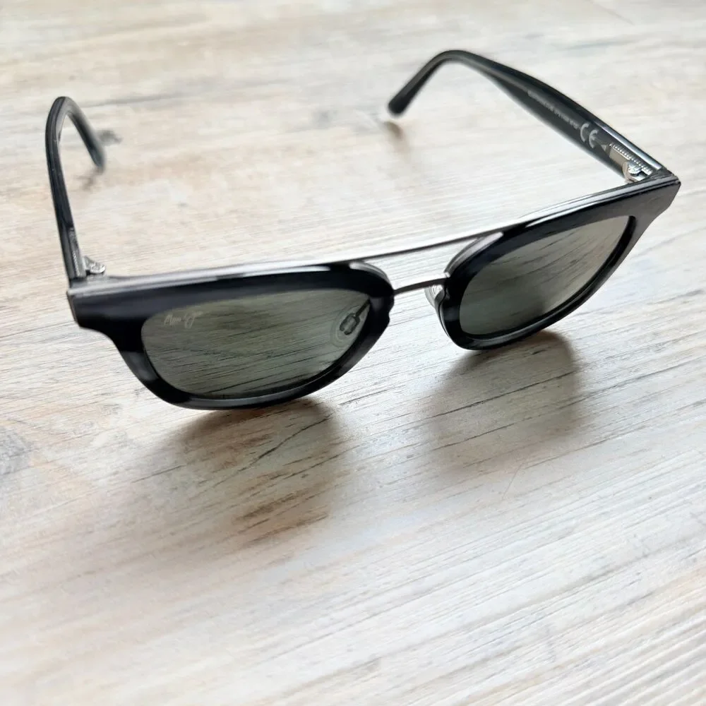 Maui Jim Relaxation Mode MJ310-BG Black Polarized Sunglasses Retro Square Wrap